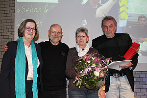 Beuth-Präsidentin Prof. Dr. Monika Gross mit den Ausgezeichneten